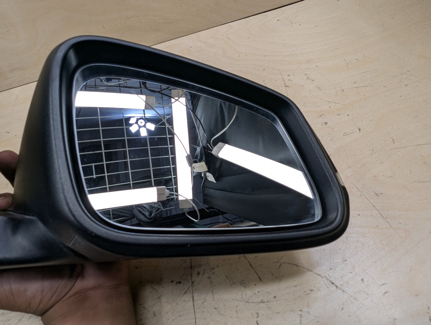2012-2018 BMW 320i F30 Front Right Passenger Side Mirror Assembly 7345654