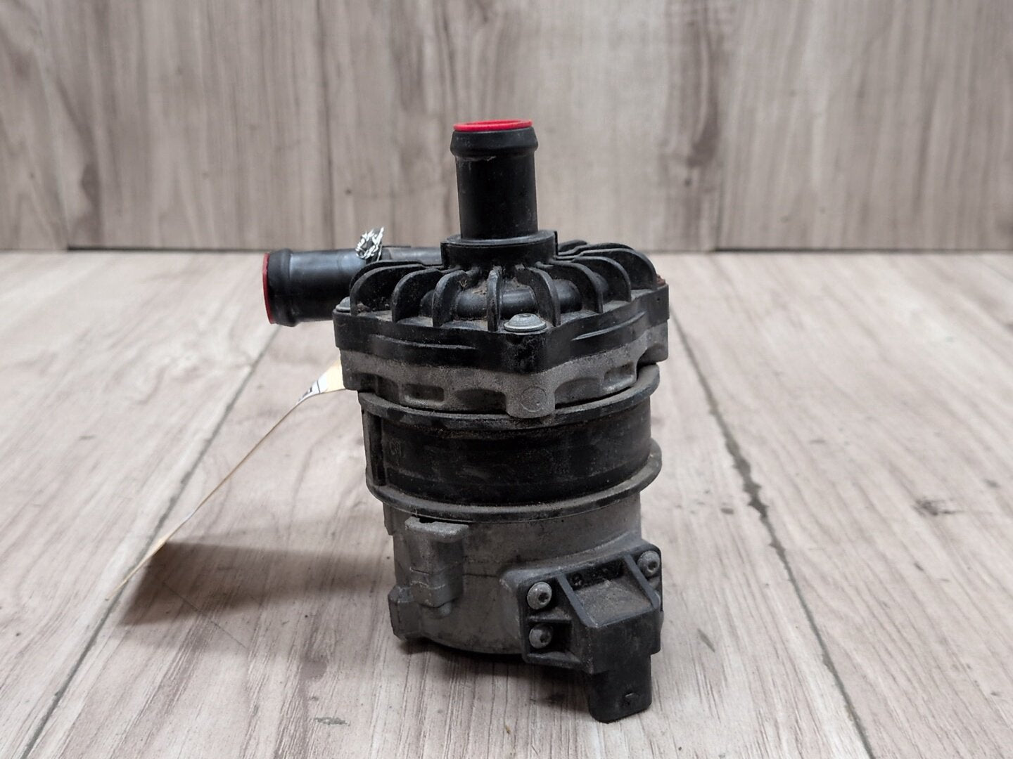 2013 - 2017 Audi S5 8T Engine Motor Cooling Auxiliary Water Pump 8K0965567 CTUB