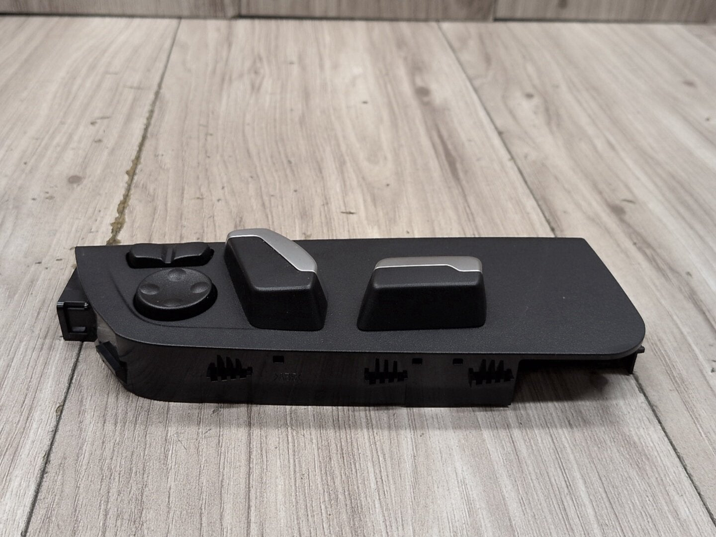 2014 - 2020 BMW 440i F36 Front Right Passenger Seat Control Switch 9382440 B58B30M0