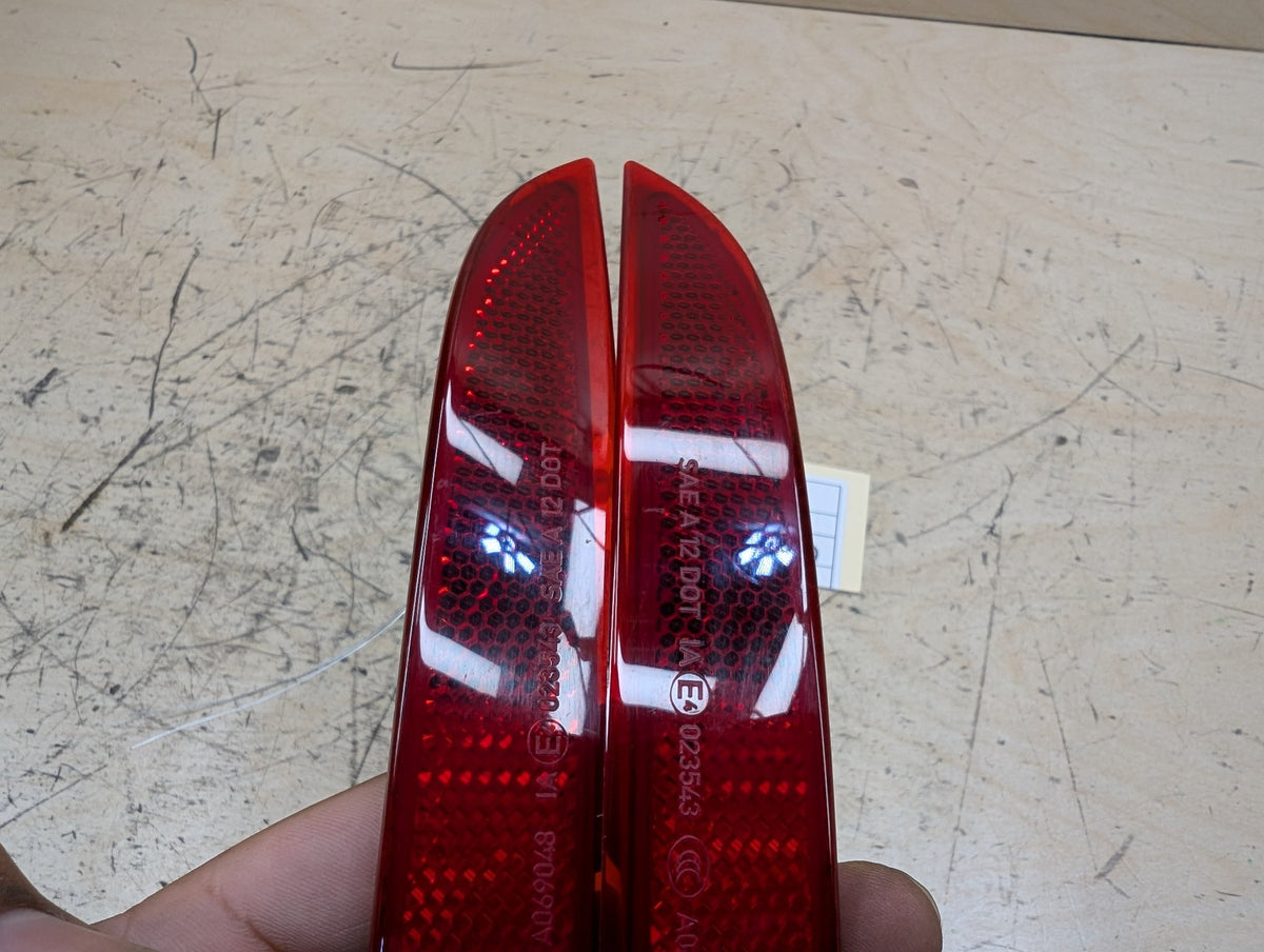 2010-2017 BMW 535i GT xDrive F07 Rear Left Right Bumper Reflectors SET 7318557 OEM