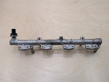 2018-2024 BMW G01 X3 B46B20O0 Engine Motor Fuel Injector Rail Line 8694198