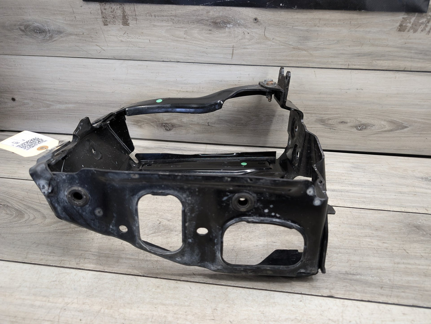 OEM BMW F90 F93 G12 G16 G30 M5 M8 Front Left Driver Radiator Support Bracket