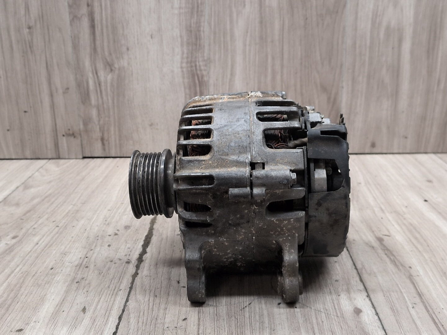 2018-2023 Audi B9 S4 CWG Engine Motor Generator Alternator 06E903024L