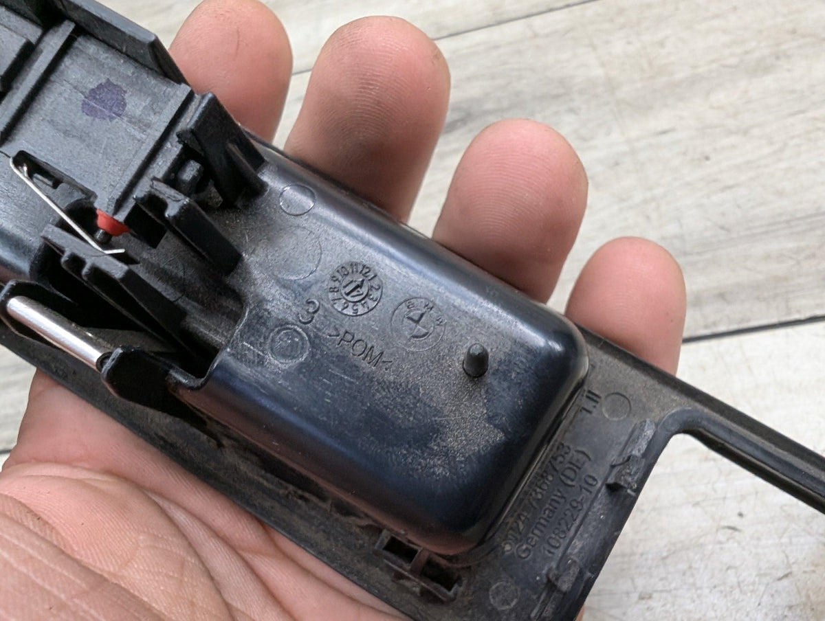 OEM BMW F22 F23 F30 F32 F36 F80 F82 F87 M3 M4 Trunk Lid Release Switch Handle