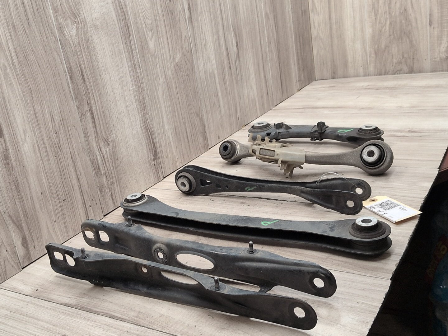 2017-2023 BMW M550i xDrive G30 Rear Right Passenger Control Arms SET 6870536