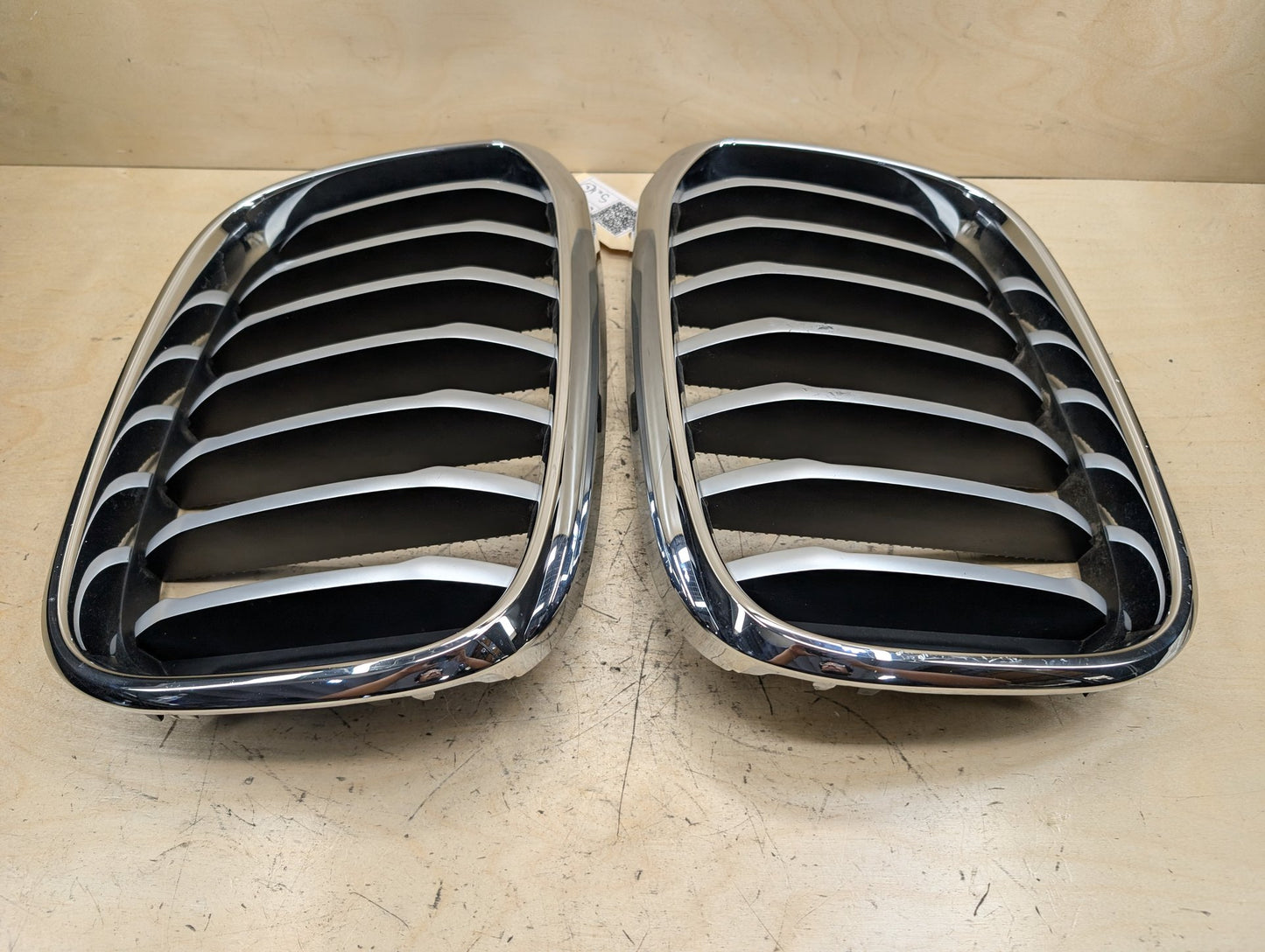 2018-2024 BMW X3 G01 Front Left Right Upper Bumper Cover Kidney Grilles SET 7464922