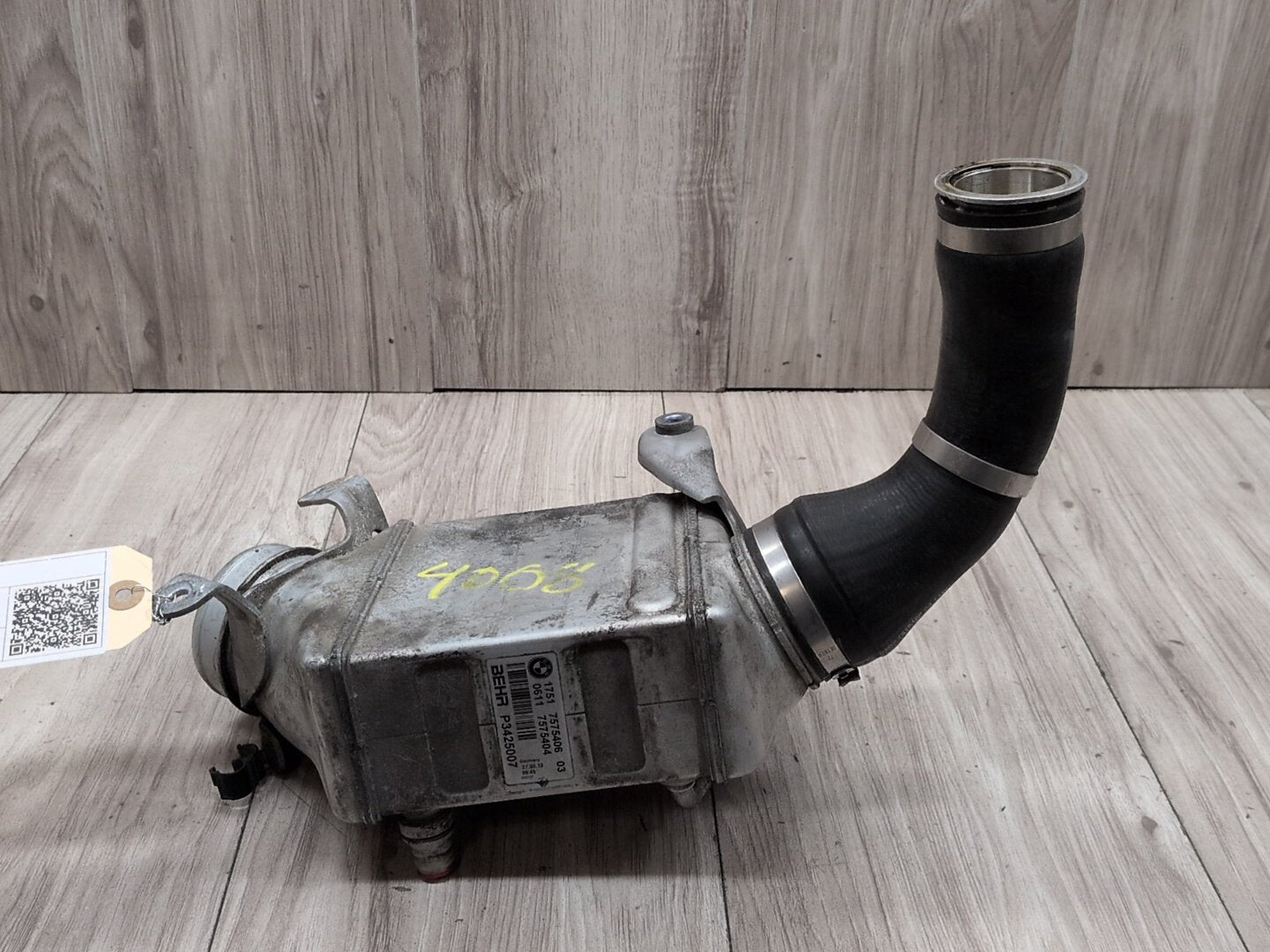 2013-2014 BMW 750i F01 Engine N63 Turbo Charger Air Intercooler 7575406