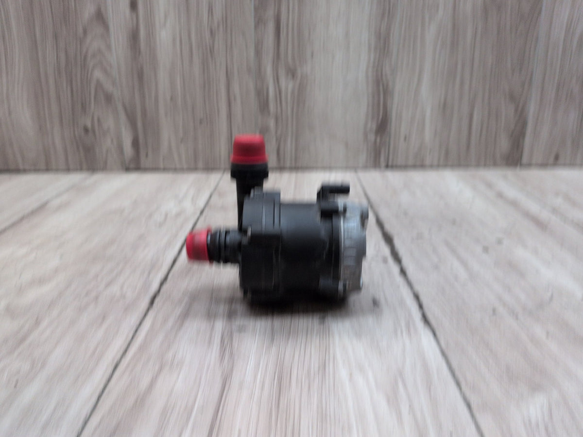 16-24 OEM BMW F90 G11 G12 G30 M5 Engine Electric Auxiliary Water Coolant Pump