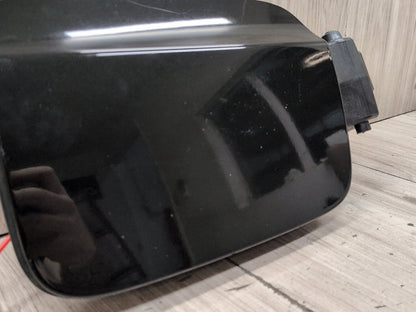 2015-2018 Audi Q3 8U Gas Cover Assembly 8U0809906C
