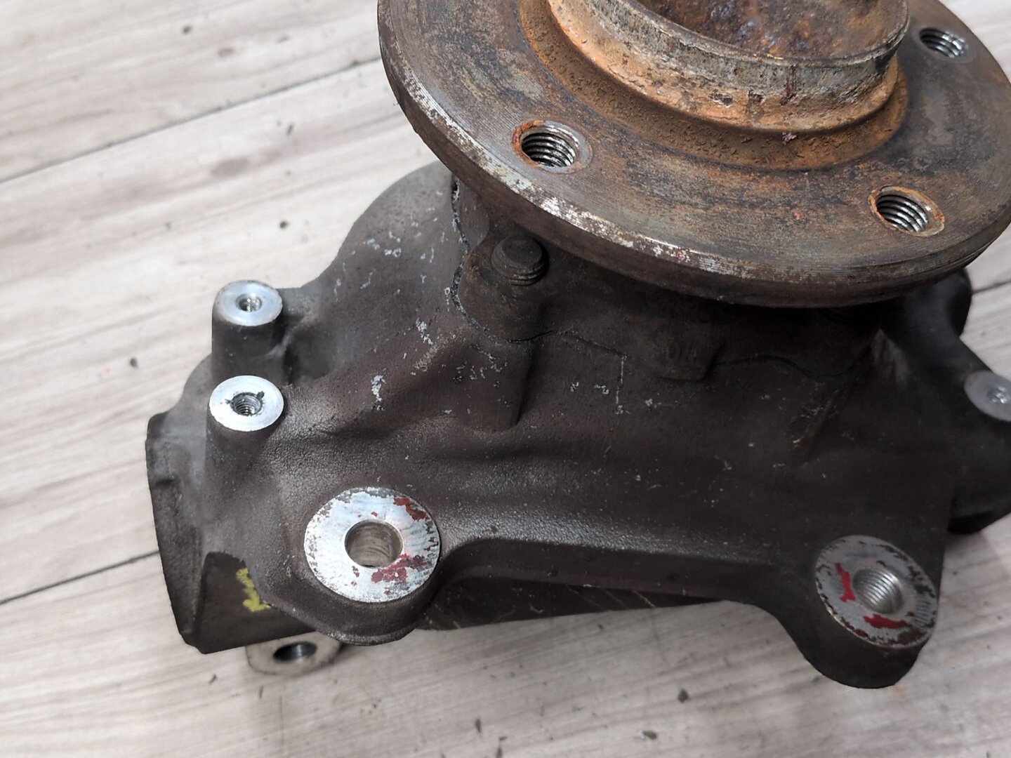 OEM BMW E88 E90 E92 328 335 RWD Front Right Passenger Spindle Knuckle Bearing