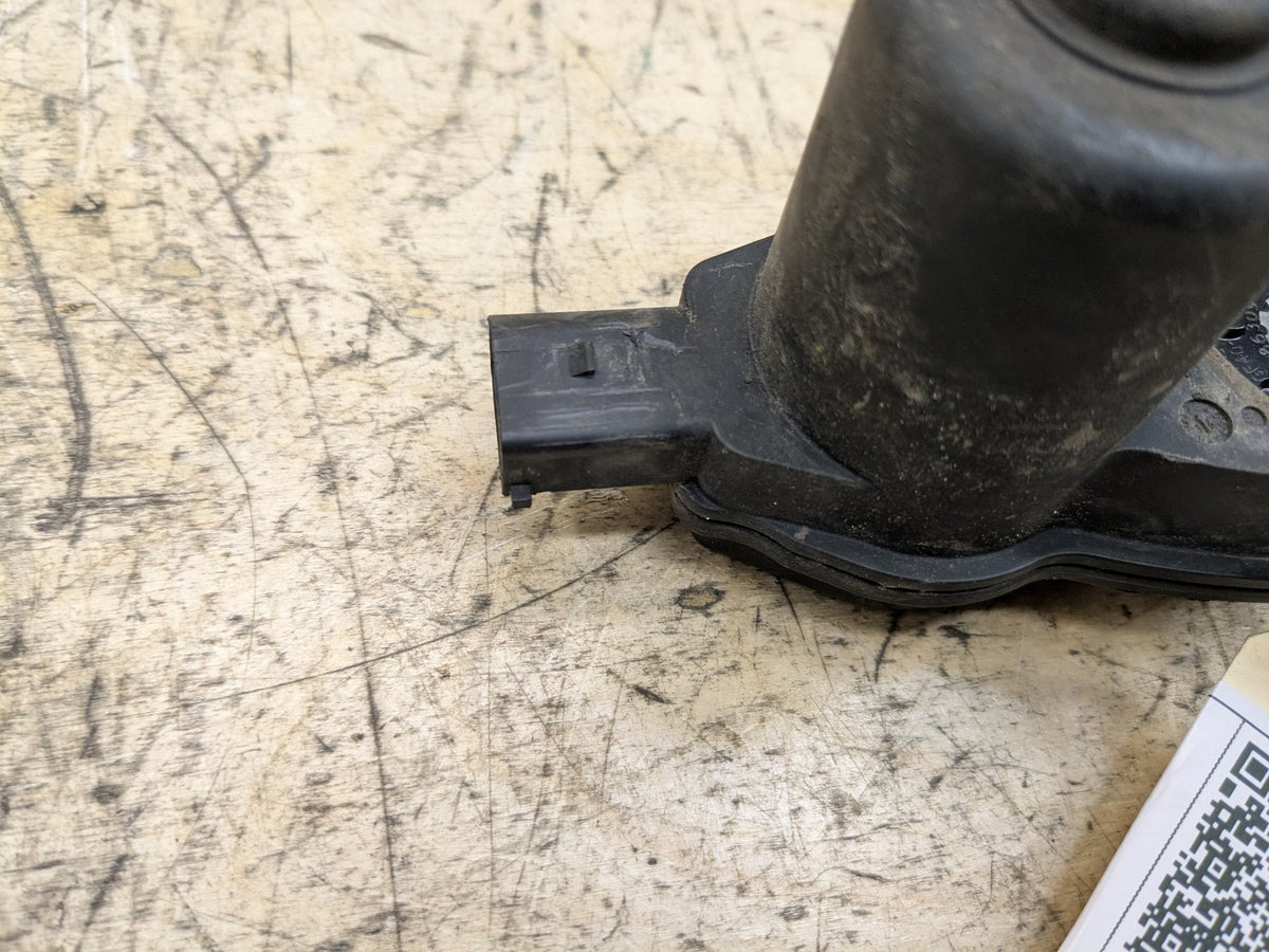2012-2018 Audi A6 C7 Rear Left or Right Brake Caliper Actuator 4H0998281 OEM