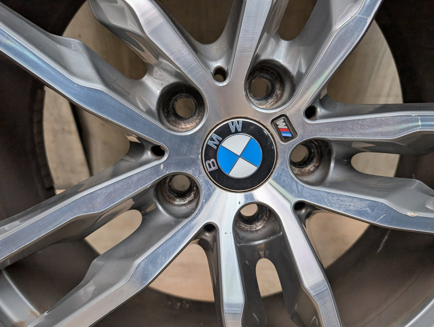 OEM BMW G01 G02 X3 X4 Wheel Rim 19x7.5 ET32 LM Rad Doppelspeiche Style 698M