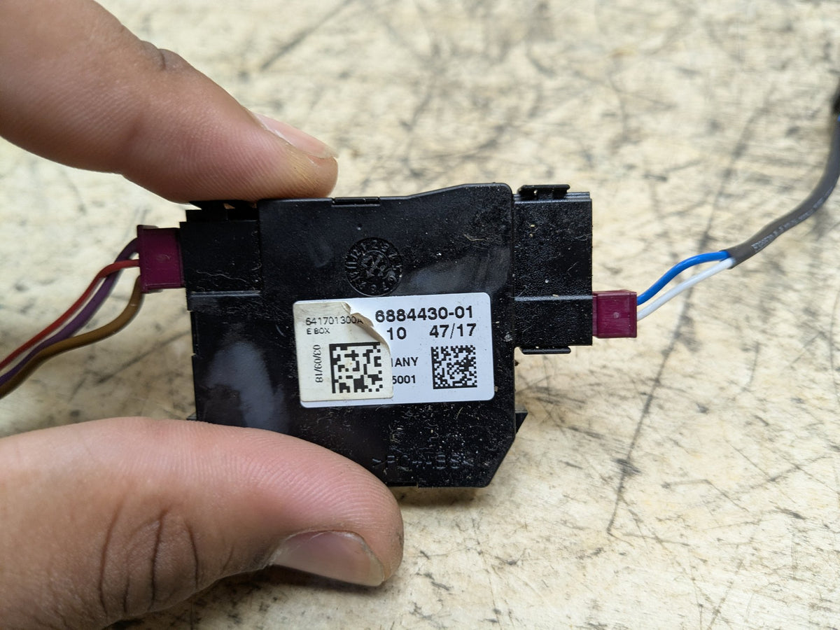 2016-2019 BMW 740Li G12 Steering Wheel Vibration Generator Motor 6874085 OEM