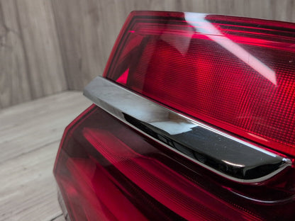 16-19 OEM BMW G11 G12 740 750 M760 B7 Rear Right Passenger Outer LED Tail Light