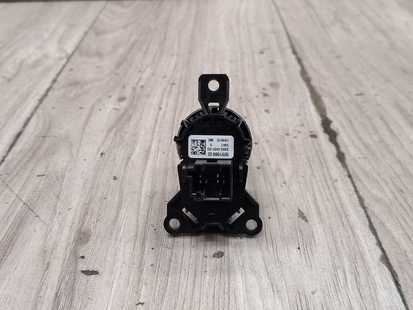 14-19 OEM BMW F15 F16 F85 F86 X5 Engine Ignition Auto Start Stop Switch Button