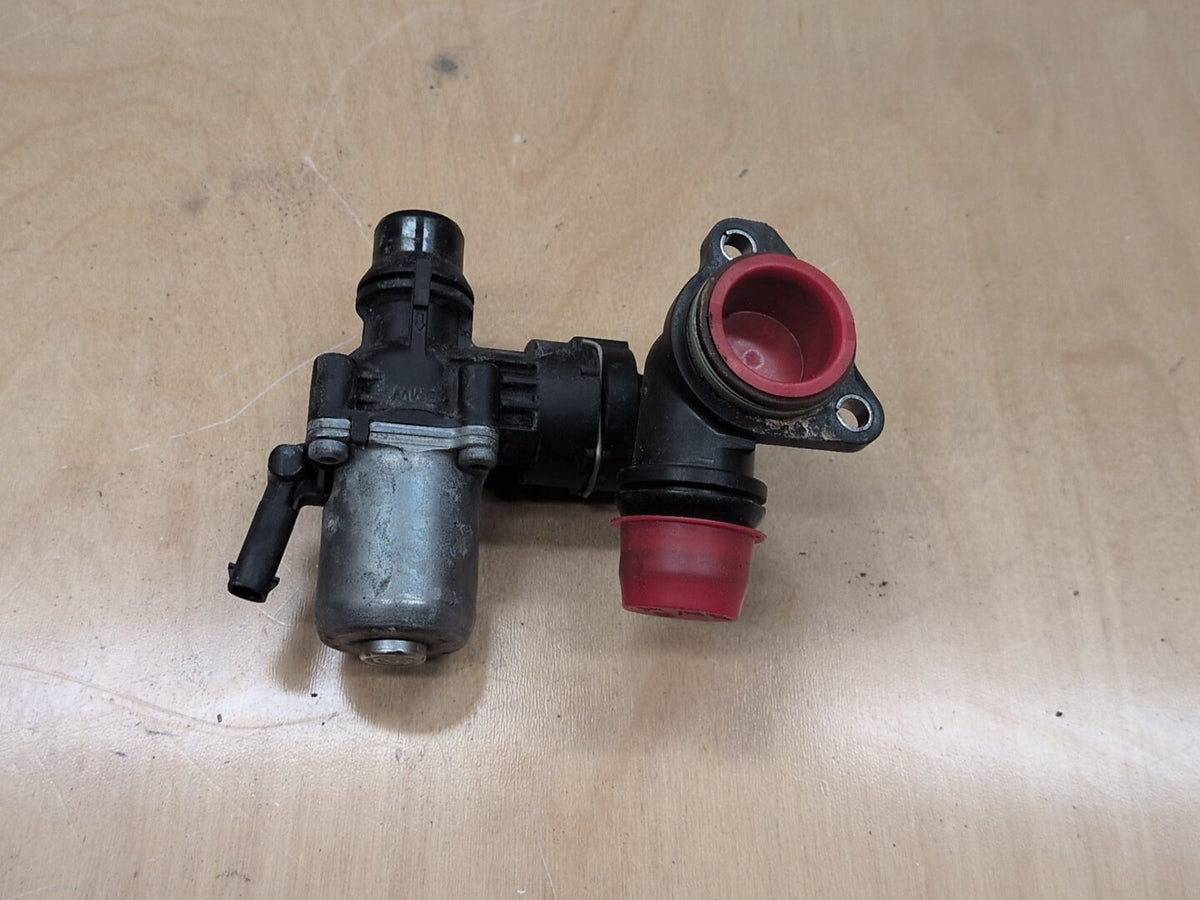 OEM BMW G01 G20 G22 G23 G26 G30 330 430 X3 Engine B46 Heater Water Switch Valve