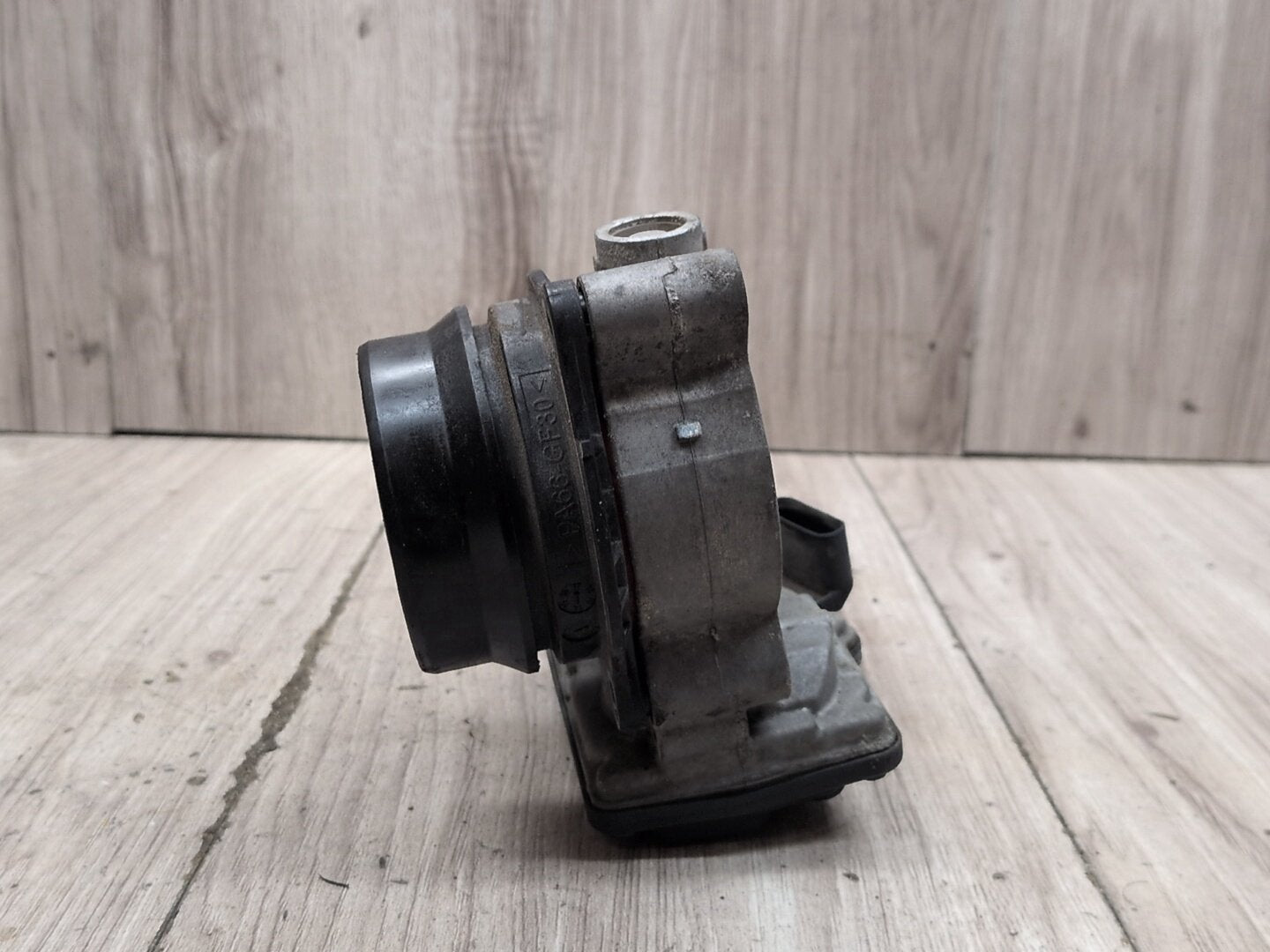 OEM BMW F39 F44 F48 F90 G05 G12 750 G30 M550 M8 Engine B46 N63 S63 Throttle Body
