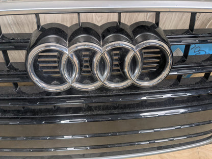 15-18 OEM Audi Q3 8U Front Middle Center Bumper Cover Grille 8U0853651AA