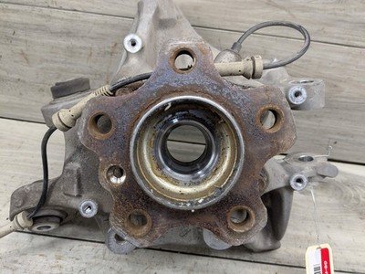 2019 BMW M550i G30 Rear Right Spindle Knuckle w/ Bearing 6866336 OEM