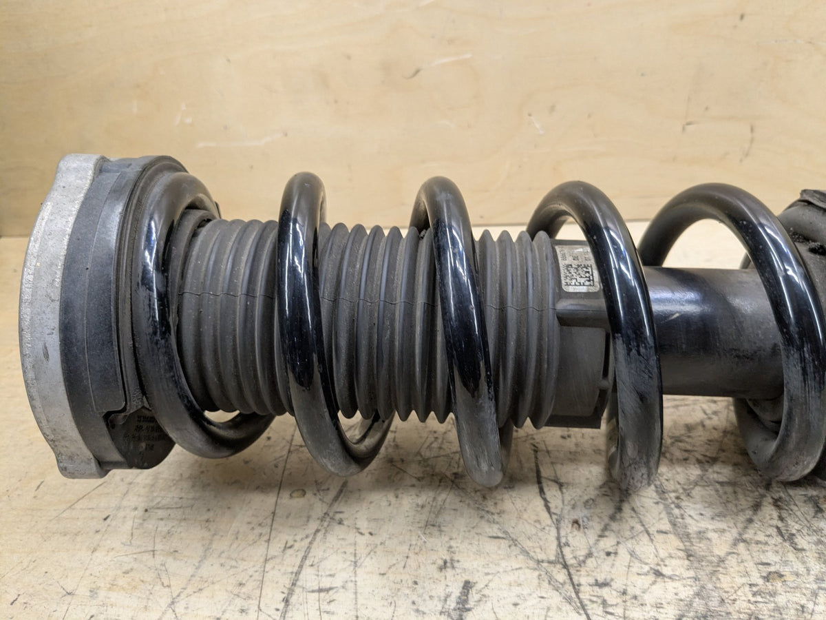 17-23 OEM BMW G30 M550iX Front Left Driver Spring Strut Shock Absorber VDC