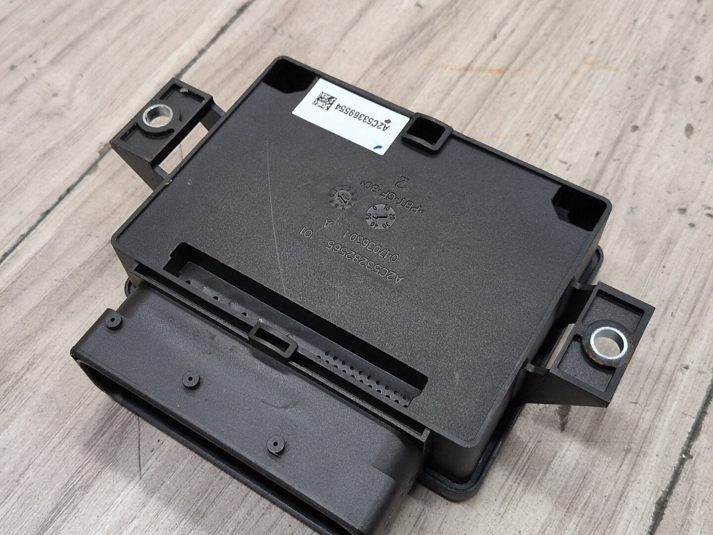 2008-2017 Audi S5 8T Electric Emergency Parking Brake Module 8K0907801H