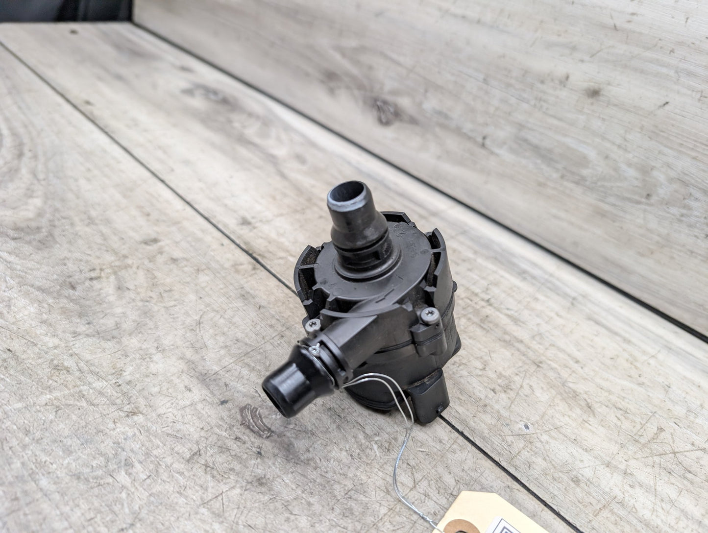 OEM BMW F23 F30 F32 F36 F80 F82 G01* Engine B46 S55 Auxiliary Coolant Water Pump