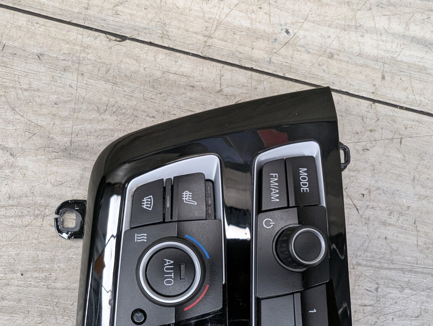 16-18 OEM BMW F30 F32 F34 F80 M3 AC Heater Control Panel Radio Media Buttons