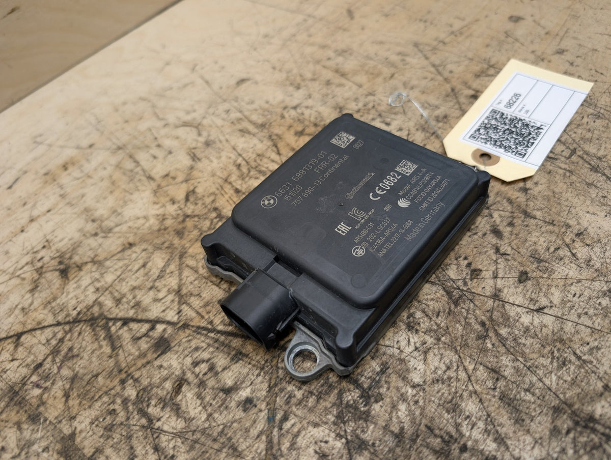 16-22 BMW G12 Front Bumper Cruise Control Distance Radar Senor Module PN 6881319