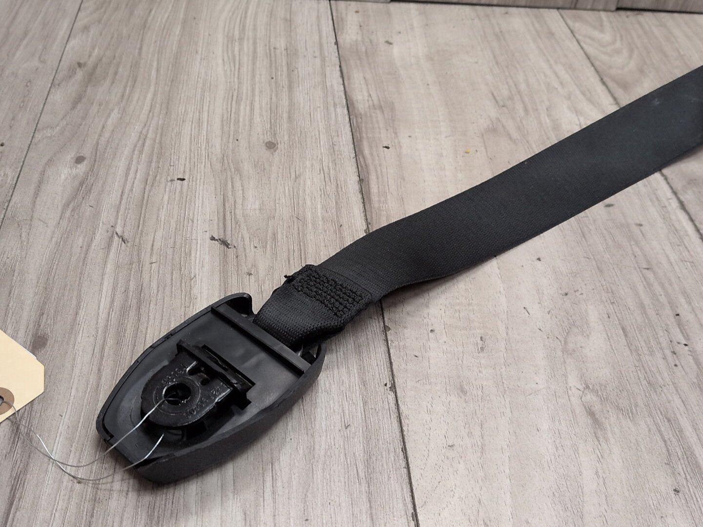 OEM BMW G01 G02 F97 F98 X3 X4 Front Right Passenger Seat Belt Seatbelt Retractor
