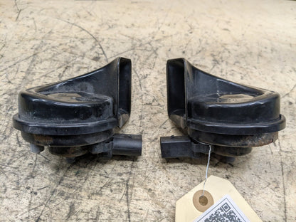 2012-2018 Audi A6 C7 Alarm Horns SET 4G0951221 OEM