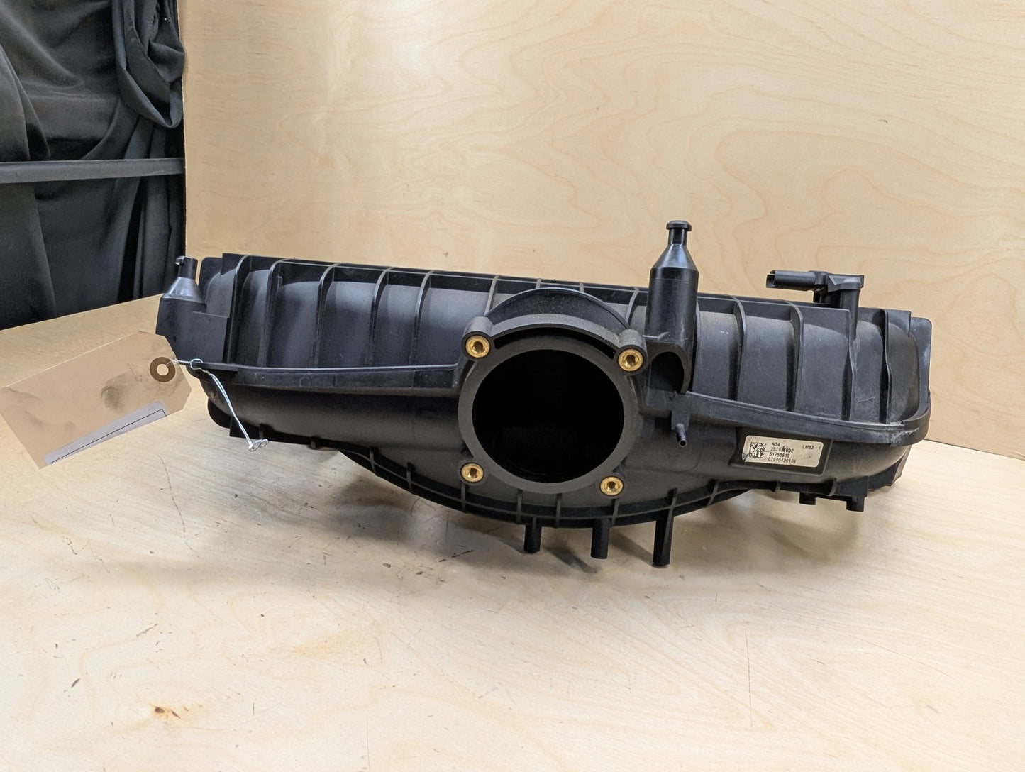 06-12 OEM BMW E82 E88 135 E90 E92 E93 335 F01 F02 740 Engine N54 Intake Manifold