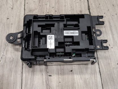 2014-2020 BMW 435i F32 Front Power Distribution Fuse Box 9389070
