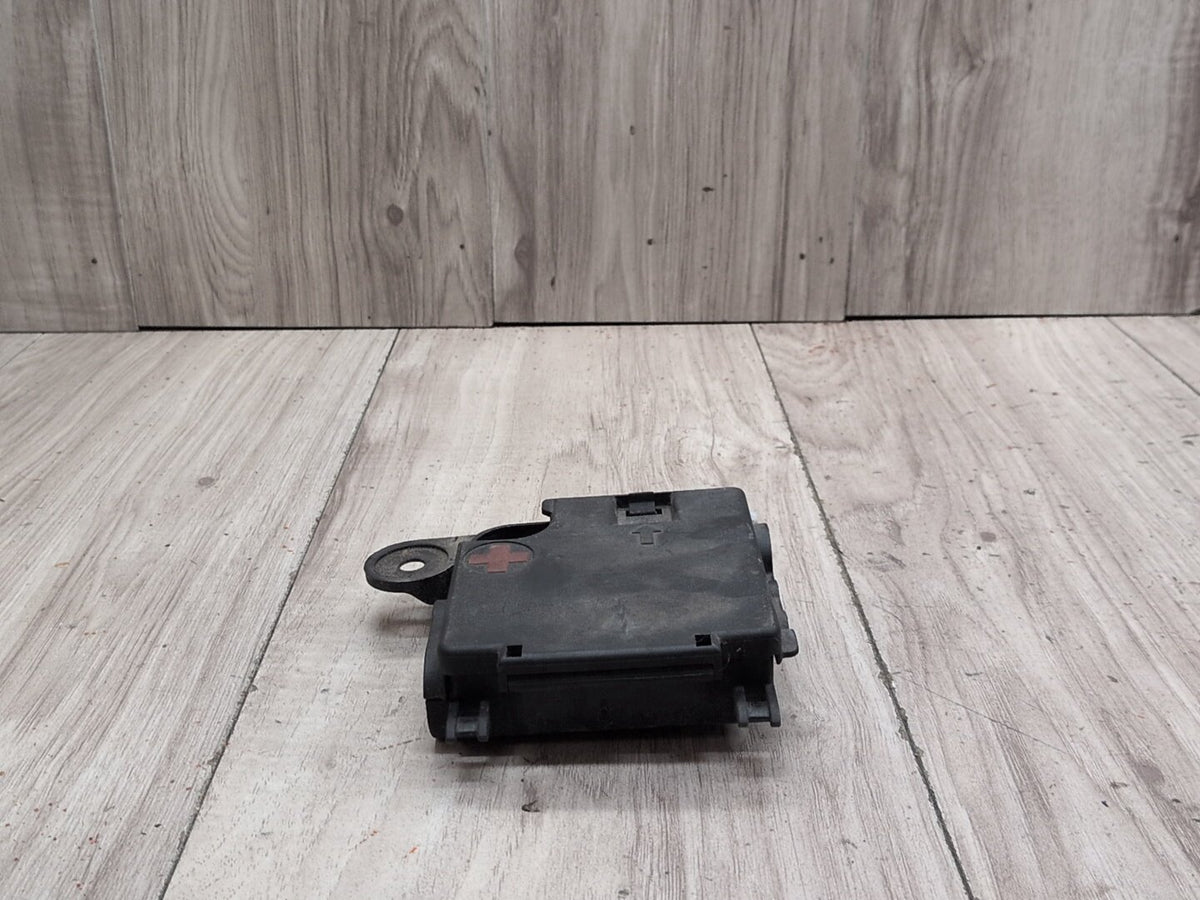 2010-2016 Audi S4 B8 Rear Battery B+ Terminal Junction Point Relay Fuse Box 8K0937517A OEM