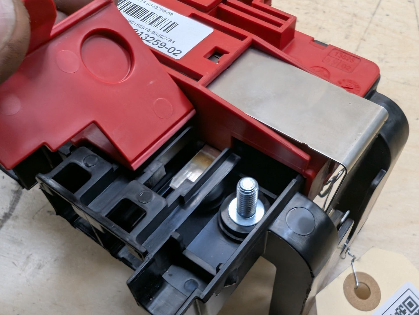 2011-2016 BMW X3 F25 - Battery Power Distribution Box PN: 9343259