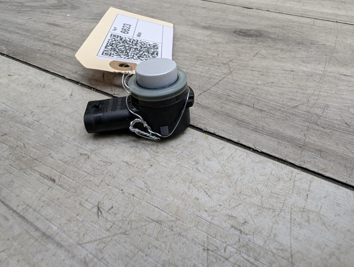 2017-2023 BMW 530i G30 Bumper PDC Parking Distance Sensor 9283200