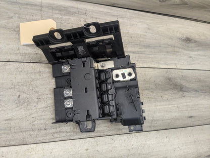 2018 - 2023 BMW X3 G01 Rear Battery B+ Terminal Junction Point Relay Fuse Box 6841701 B58B30M0