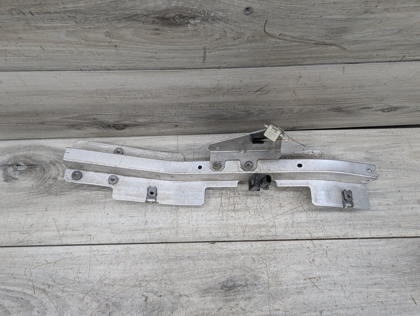 14-19 OEM BMW F15 F16 F85 F86 X5 X6 Left Driver Headlight Mount Support Bracket