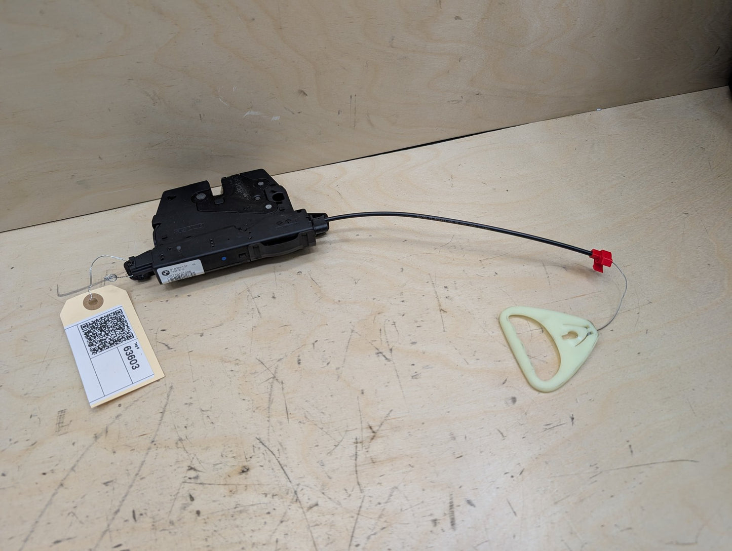 OEM BMW F06 F10 F13 F30 F32 F80 F82 Rear Trunk Lid Latch Lock Opener Actuator
