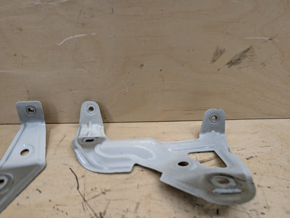 19-25 OEM BMW G20 330 M340 Front Right Passenger Side Fender Holder Bracket SET