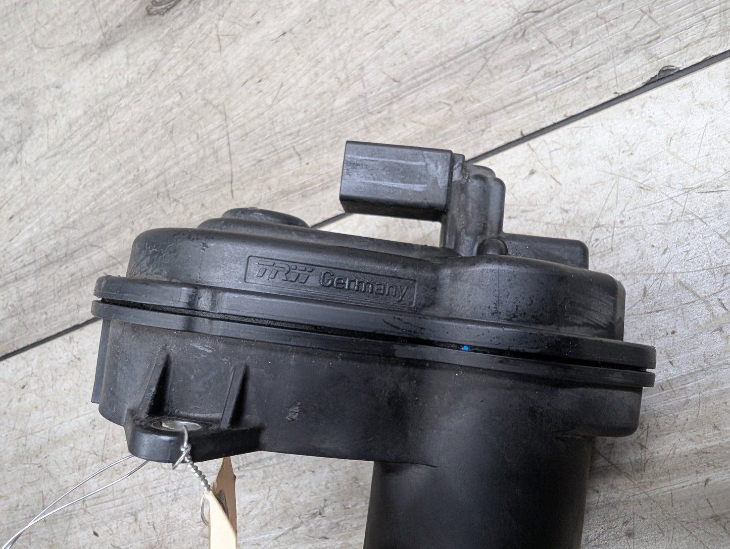 2017-2023 BMW 530i G30 Rear Left or Right Brake Caliper Actuator 6870567