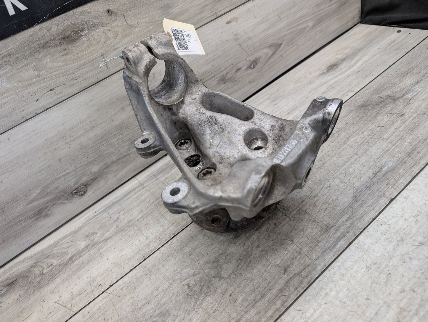 2012-2018 BMW 340i F30 Front Left Driver Spindle Knuckle w/ Bearing 6792287
