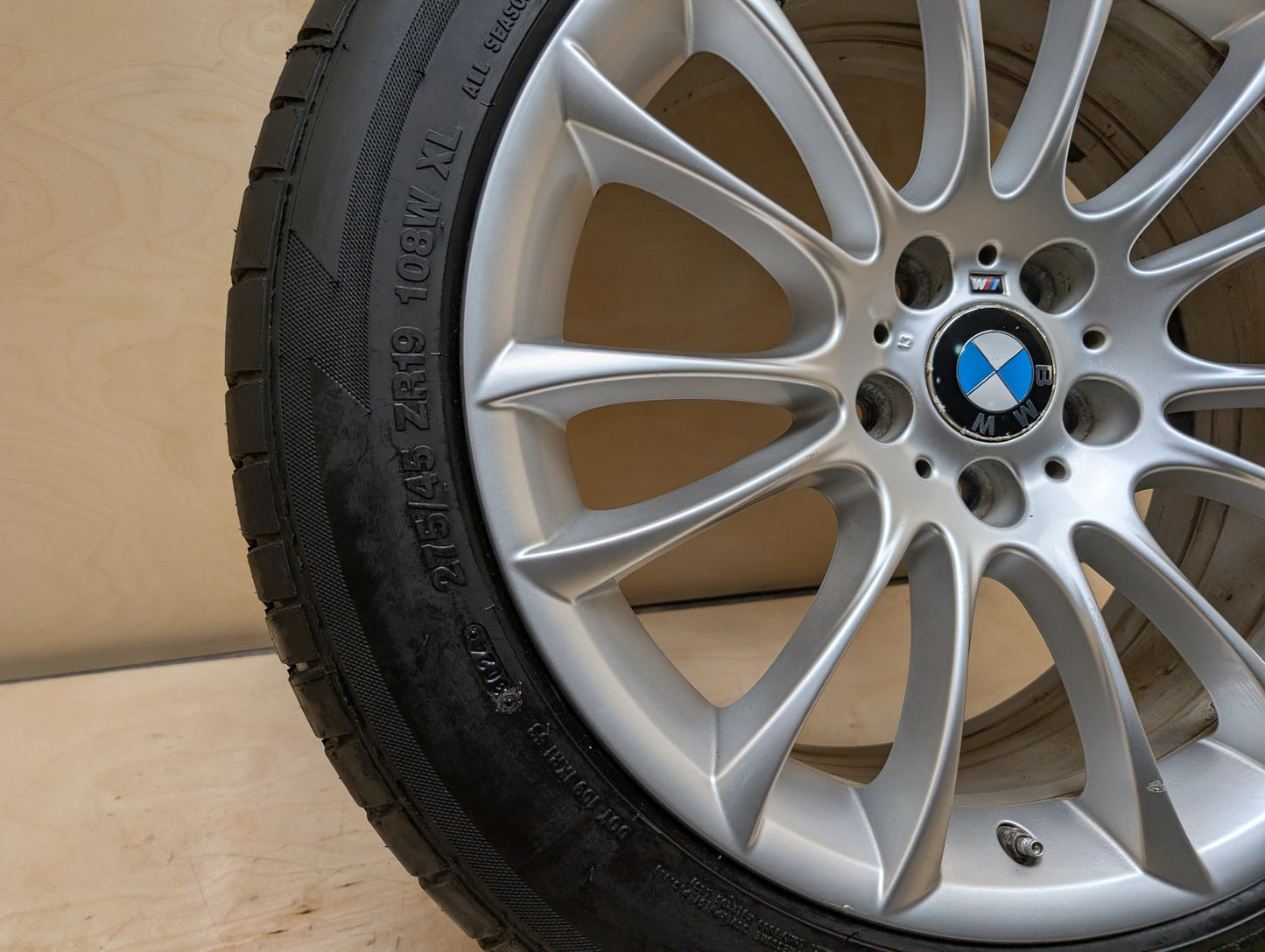 OEM BMW F01 F02 F07 740 750 760 FRONT Rim Wheel 19x8.5 ET25 M V-Spoke Style 302