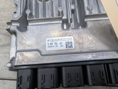 BMW G22 430i B46B20O1 Engine Motor ECU DME Computer Module 5A57781