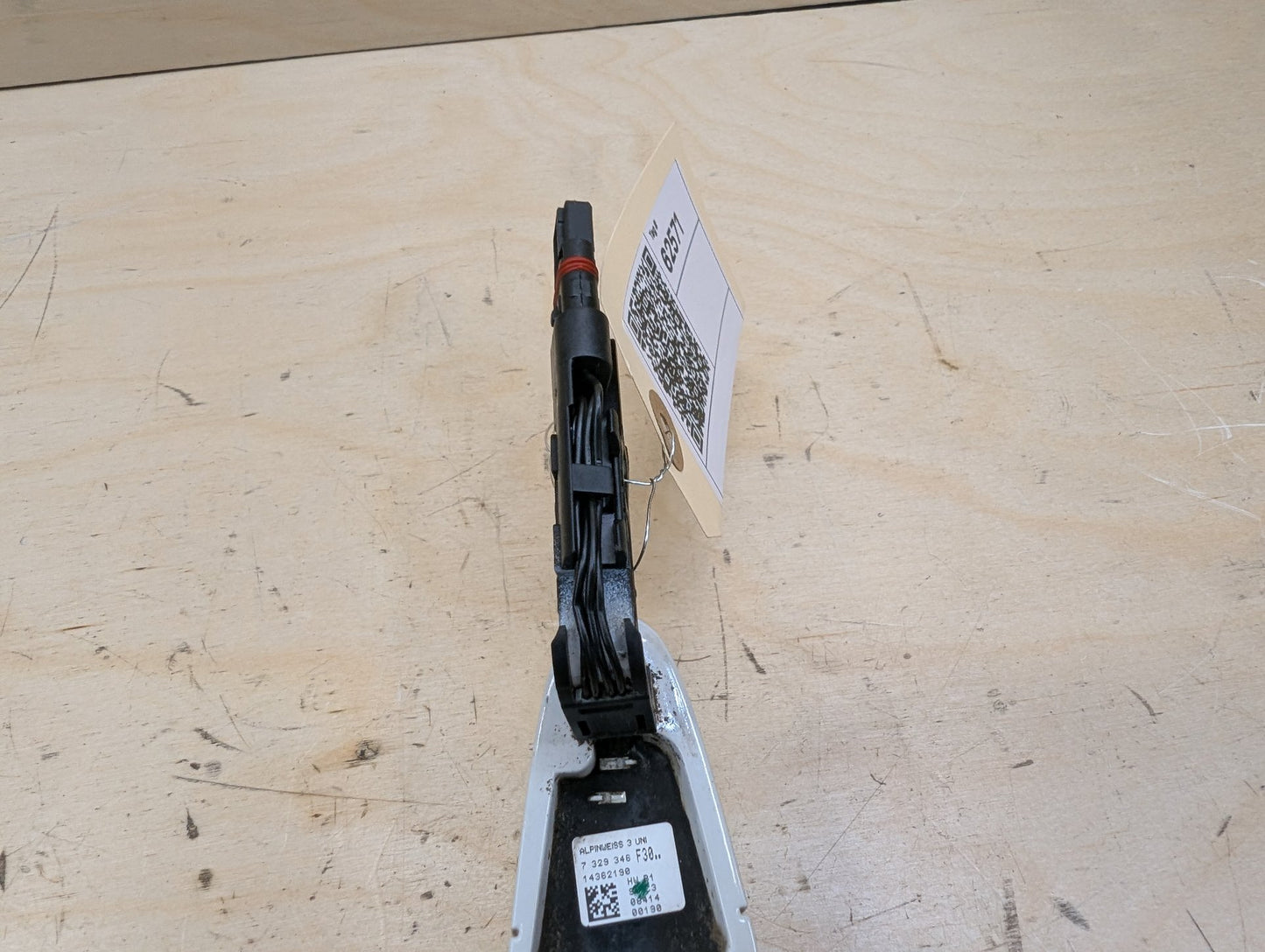OEM BMW F23 F30 F32 F80 F82 M3 Right Passenger Door Handle COMFORT ACCESS White