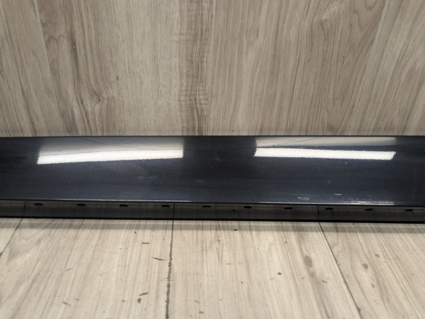 2011 - 2017 BMW X3 F25 Front Left Driver Exterior Door Trim Molding 8050441 N20B20O0