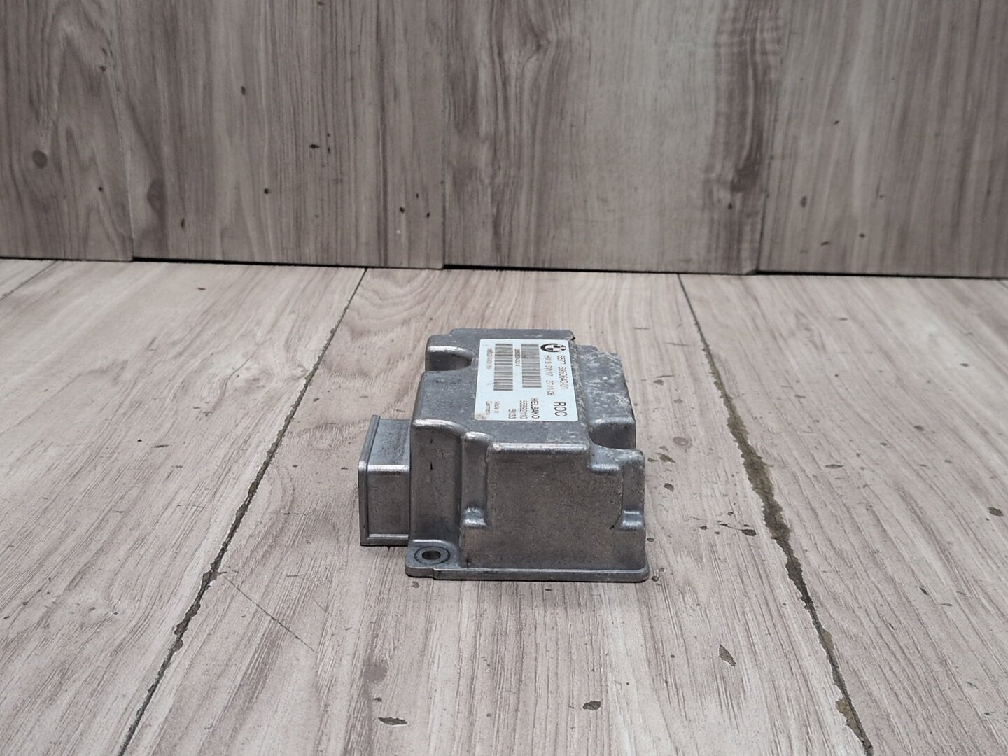2004-2010 BMW M6 E64 Convertible Rollover Module 6950640 OEM