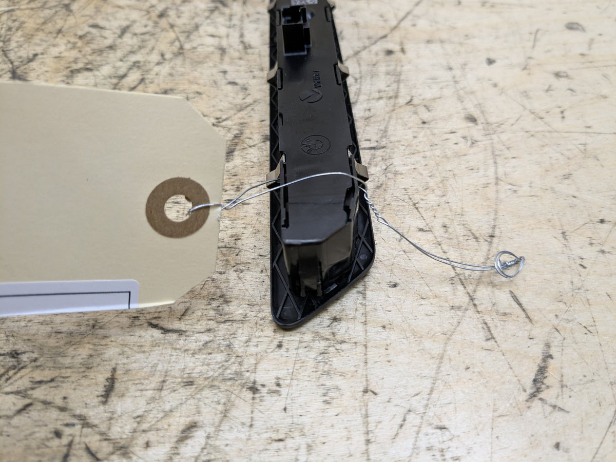 2016-2019 BMW 750i G12 Front Left Driver Seat Memory Switch 9382804 OEM