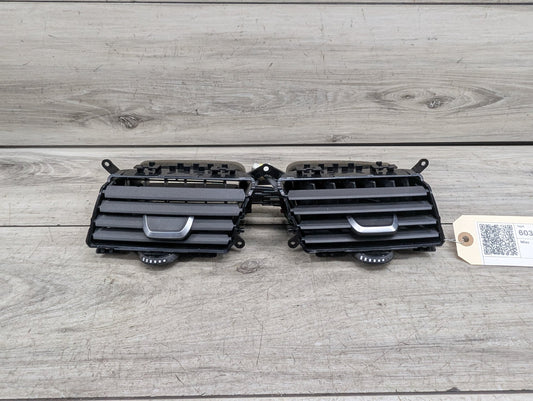 OEM BMW F90 G30 G31 G32 530 540 M550 M5 Center Dashboard AC Heat Fresh Air Vents