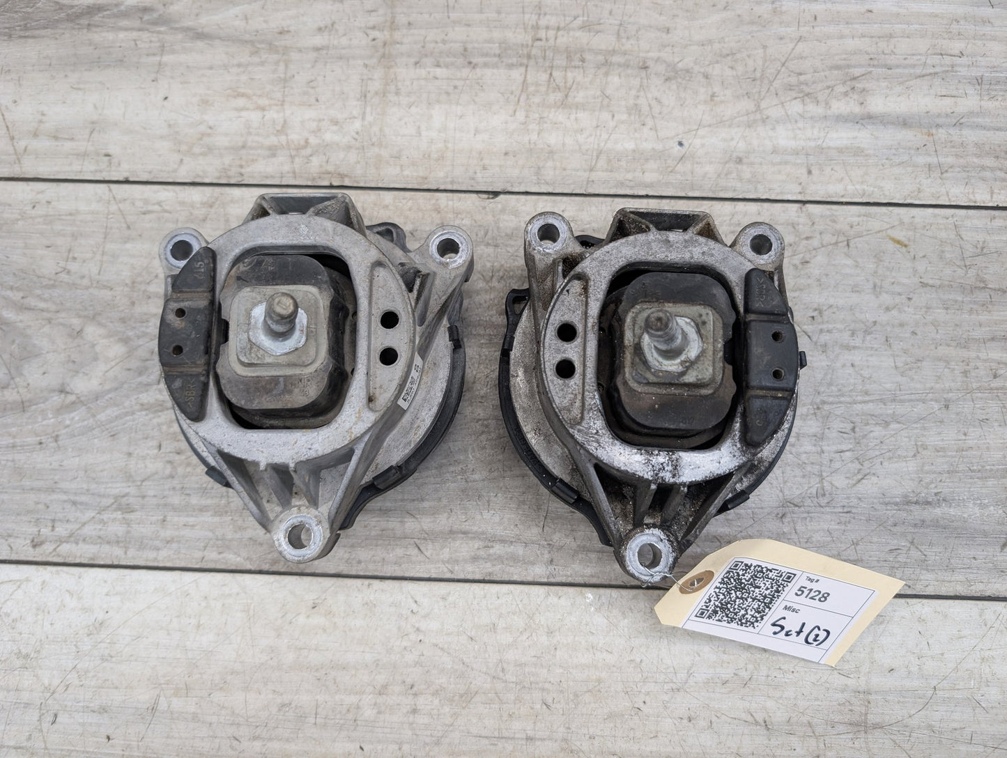 2014 - 2019 BMW 340 F34 Left Right Engine Bracket Support Mount SET 6856403 B58B30M0