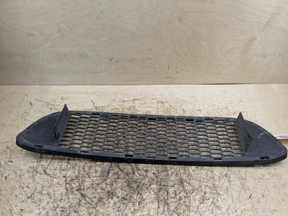 2008-2013 BMW 135i E88 Front Middle Center Bumper Cover Grille 8045432 OEM
